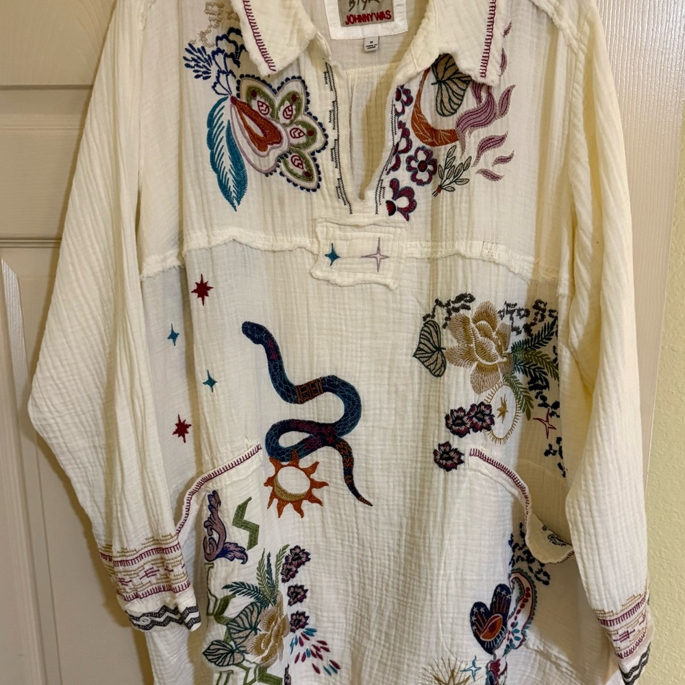 Johnny Was Multicolor Embroidered Blouse